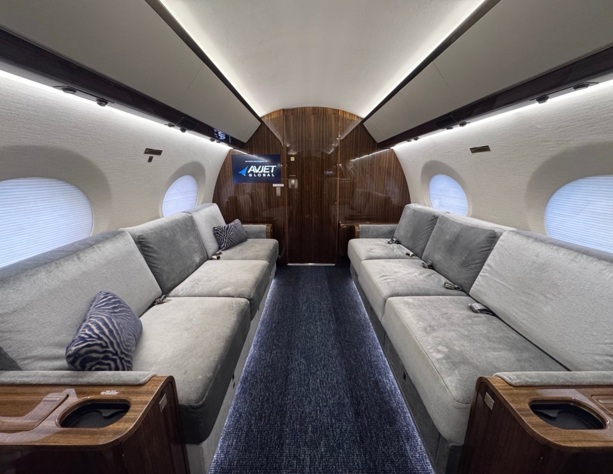 Aft cabin of a 2015 Gulfstream G650ER, view looking aft