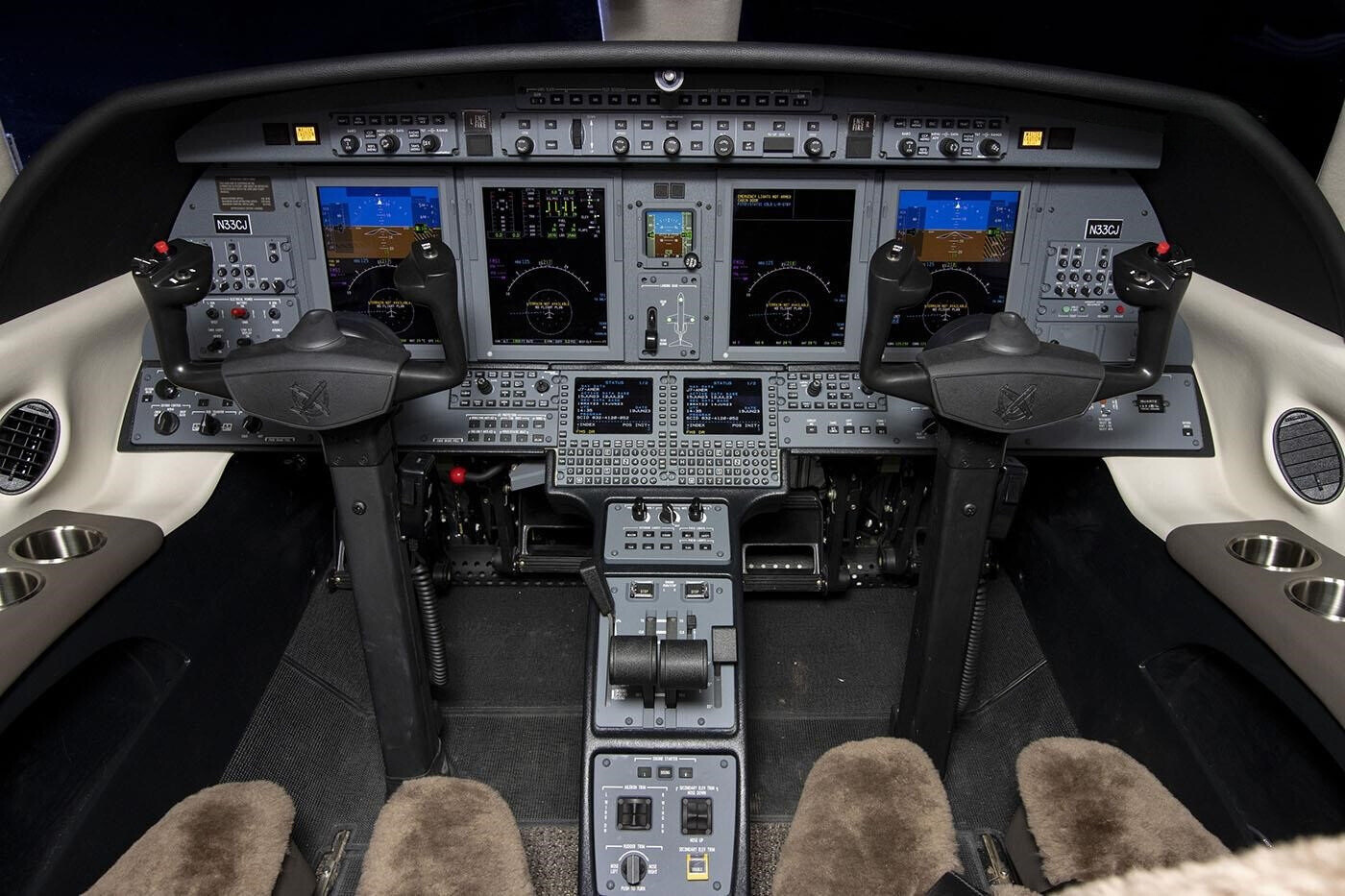 Interior view of the cockpit of the 2023 Citation CJ4 Gen2 private jet.