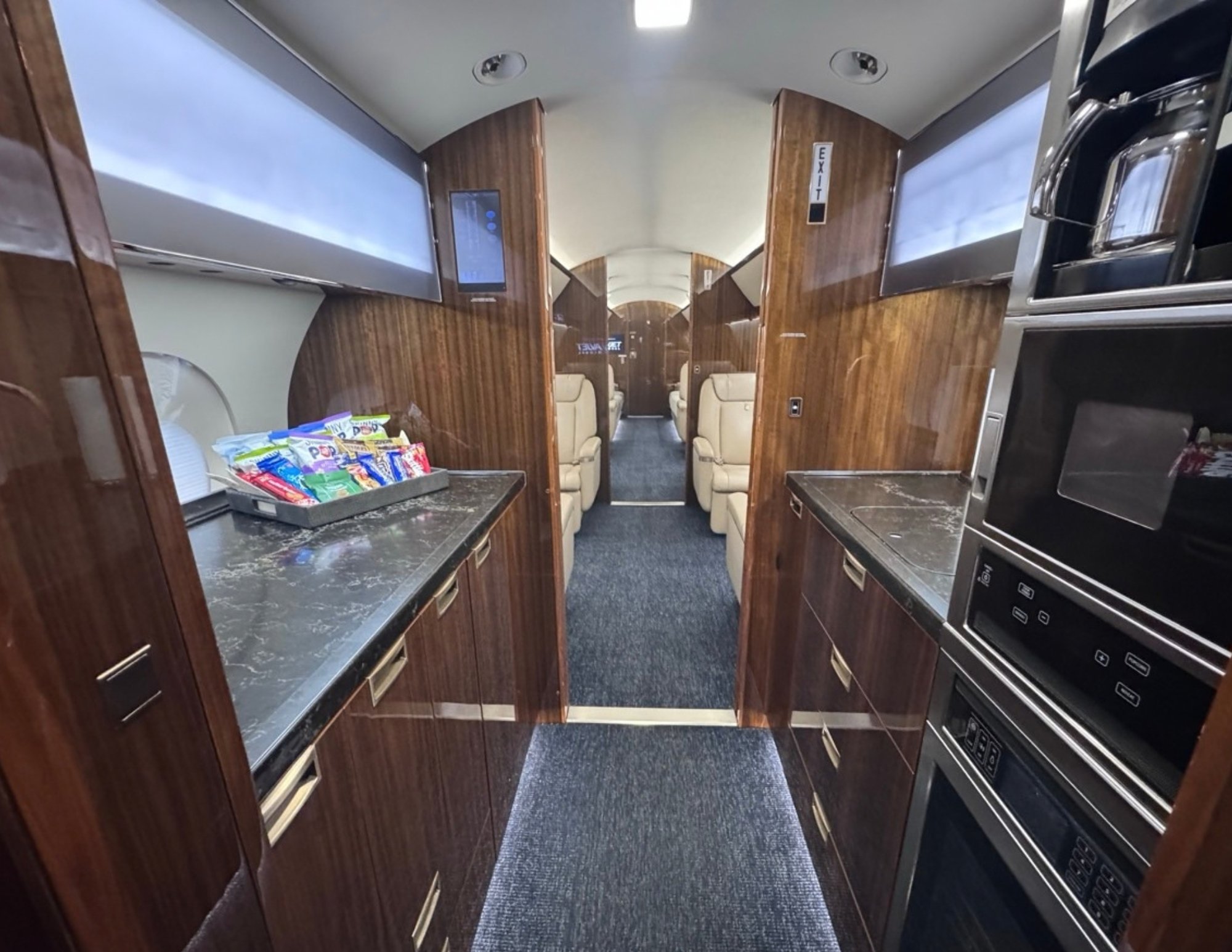 Galley of a 2015 Gulfstream G650ER