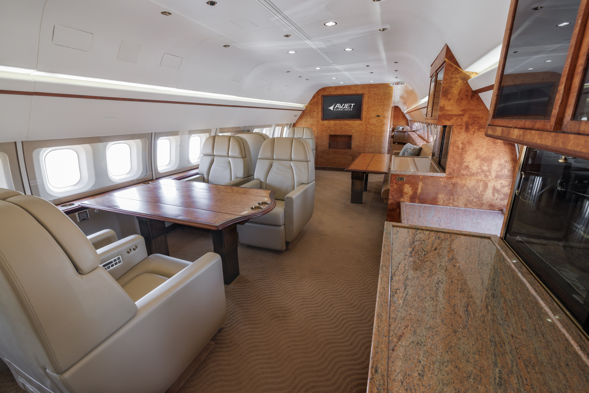 Private 『J』 2002 BOEING BUSINESS JET 2
