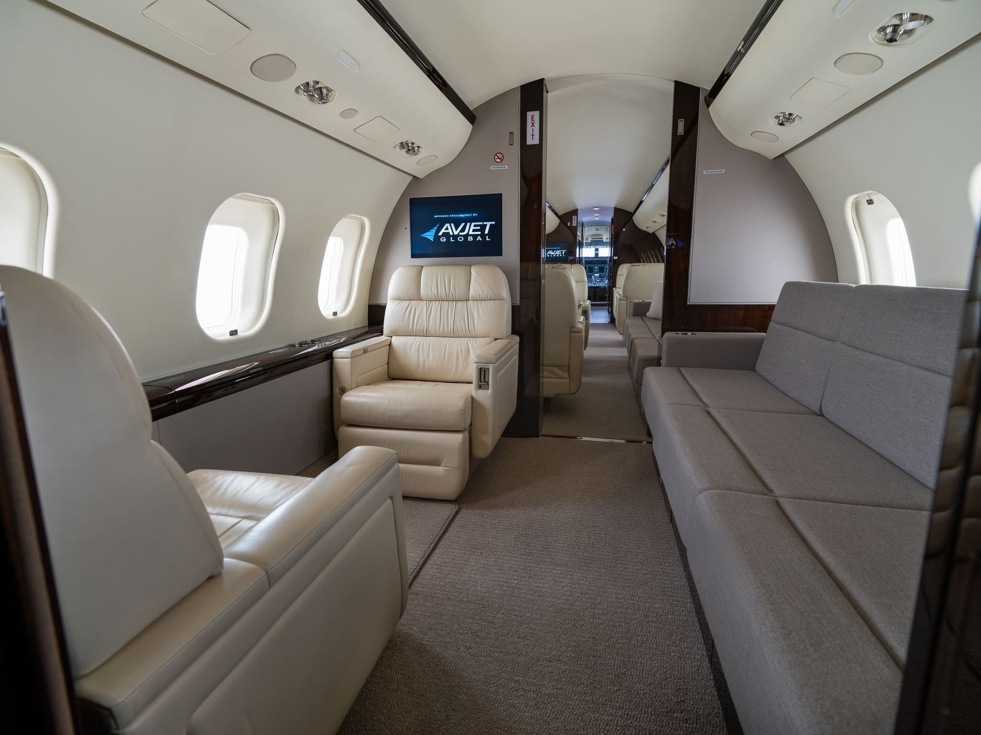 The Aft Cabin – Looking Forward of the 2007 Bombardier Global XRS features spacious executive seating, premium leather upholstery, elegant wood finishes, and a refined layout. Designed for long-range travel, this luxurious cabin offers exceptional comfort and privacy throughout the flight.
